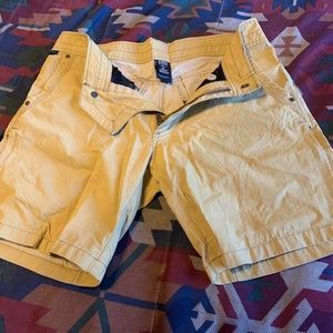 Kuhl Shorts Size 32 Mens